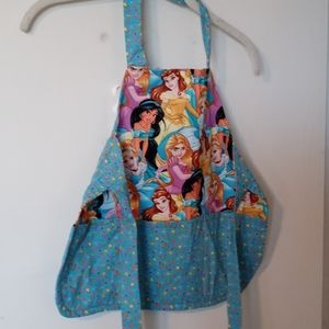 Disney print handmade Girl Apron size 4-6T Excellent condition No signs of wear